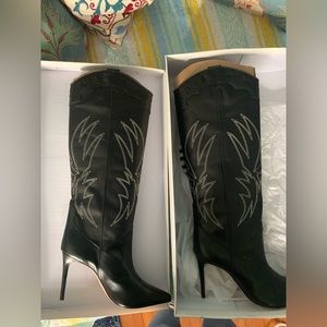 NIB leather Schutz Maryana Western boot size 9.5